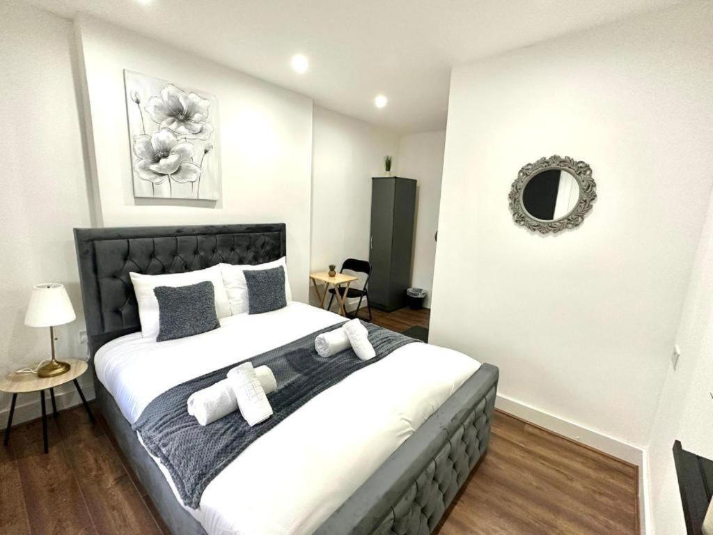 Hounslow Suites - Tw3 Eksteriør bilde